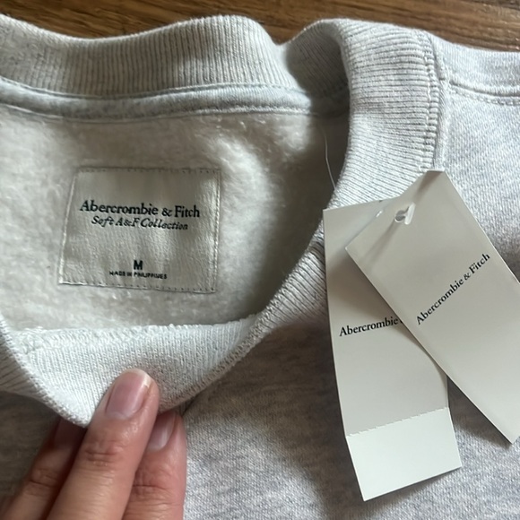 Abercrombie & Fitch Soft AF Collection Sweatshirt (M) FINAL SALE - Picture 3 of 3